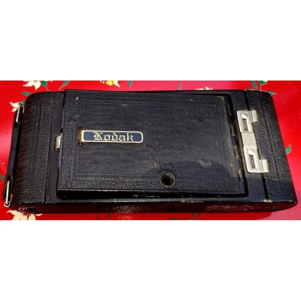 Eastman Kodak Antique Billow Black Hand Held Camera Vintage Retro Display
